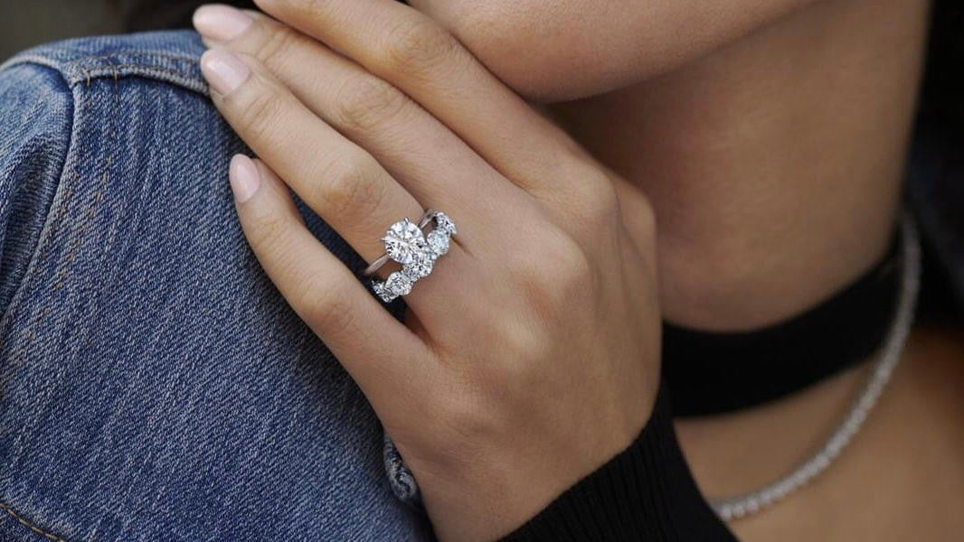 Top Tips: Choosing Your Wedding Band