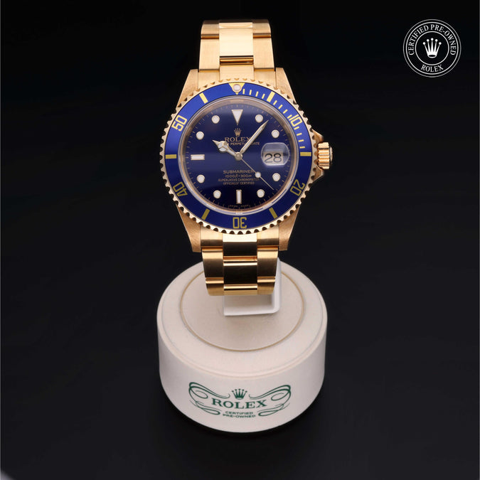 Oyster Perpetual  Submariner Date - 16618